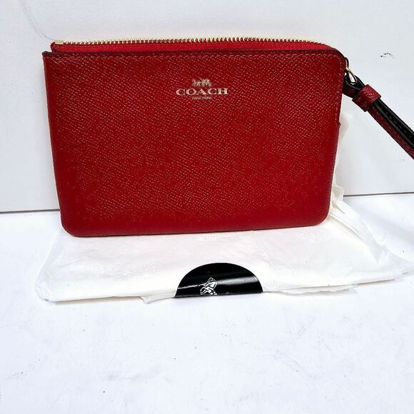 NWT Coach Red Leather Wristlet SOLD OUT COLOR on Coach website! - Picture 2 of 8
